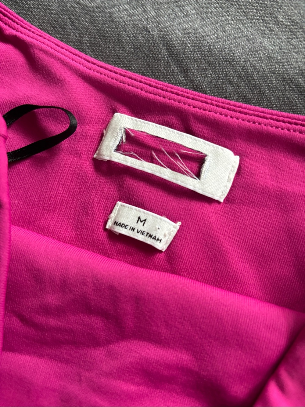 Aritzia NEW Strapless Babaton Contour Enrapture Dress in Magenta - Picture 4 of 10